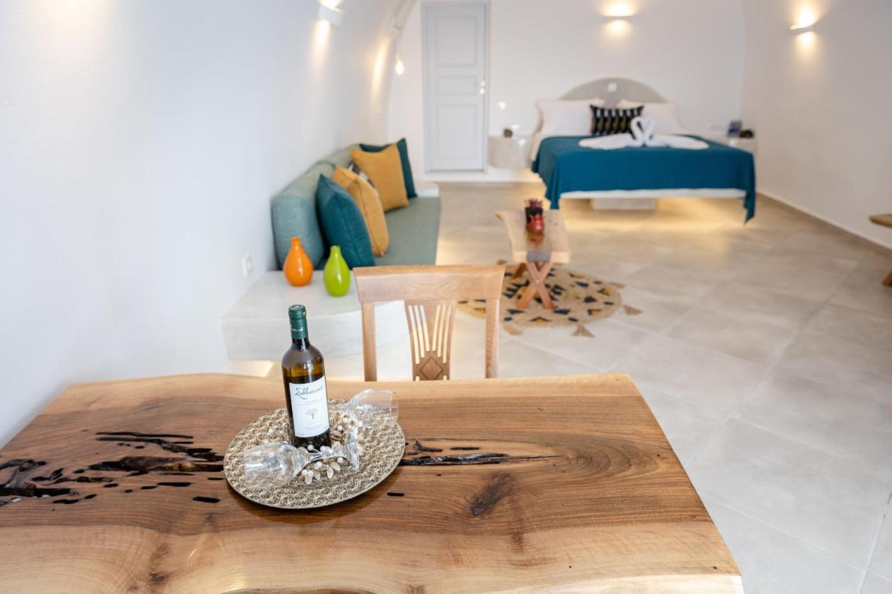 Sunborn Oia Suites Exterior foto
